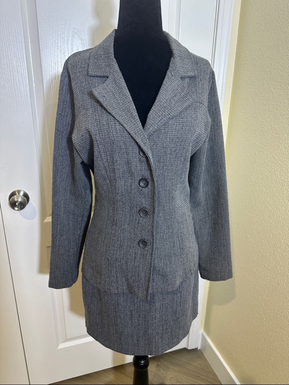 ‘Pretty Good’ Gray Two Piece Suit. Button front blazer and mini skirt. Medium.